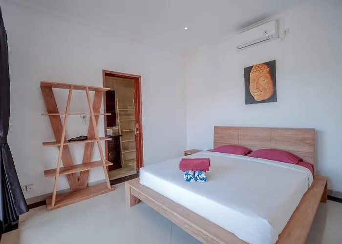 Silver Moon - Fantastic 4Br Villa In Seminyak Top Location
