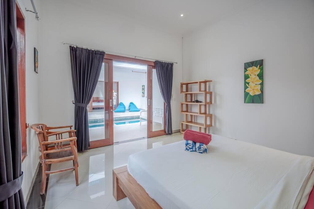 Silver Moon - Fantastic 4br In Location Villa